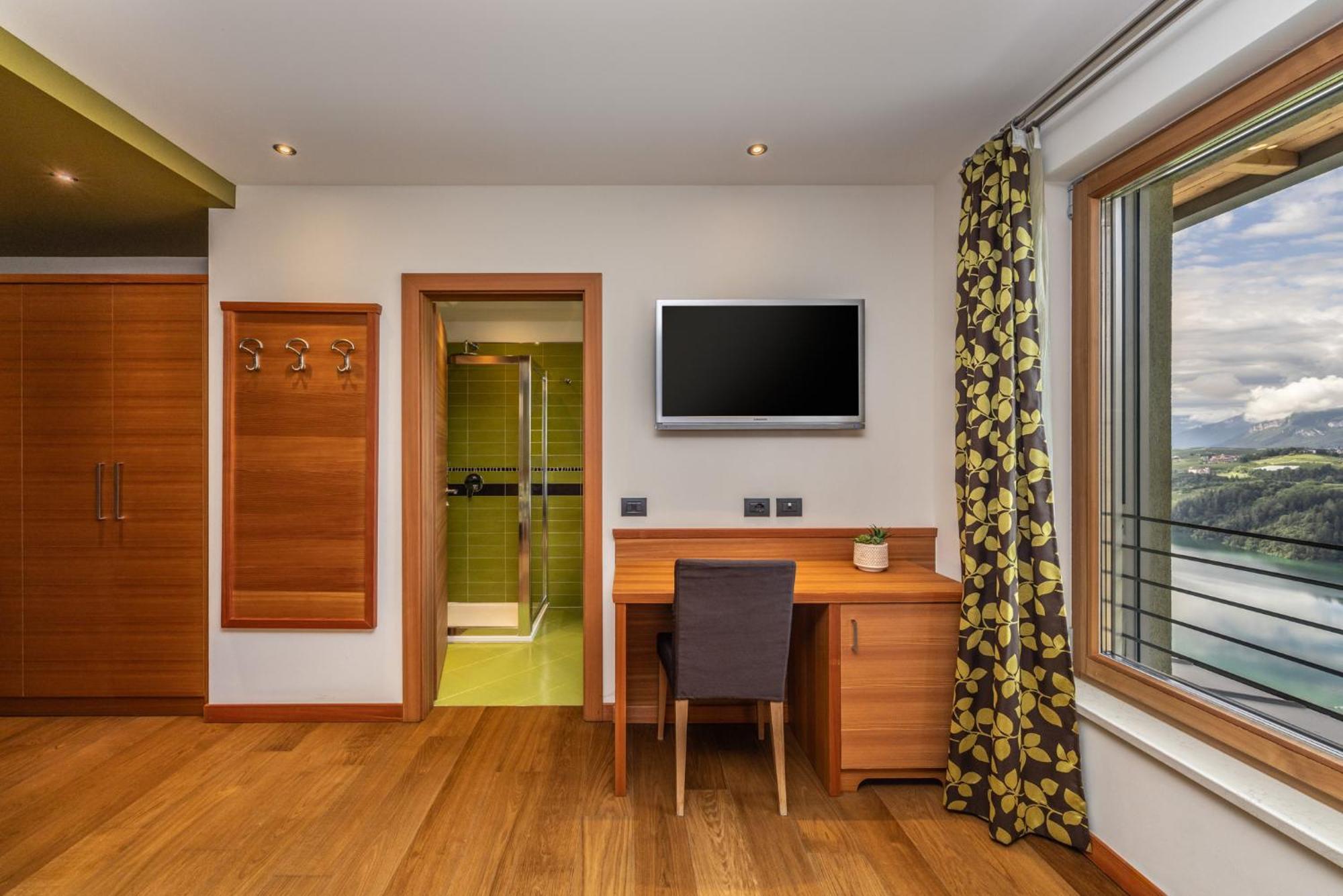 Viridis Hotel Revò Quarto foto